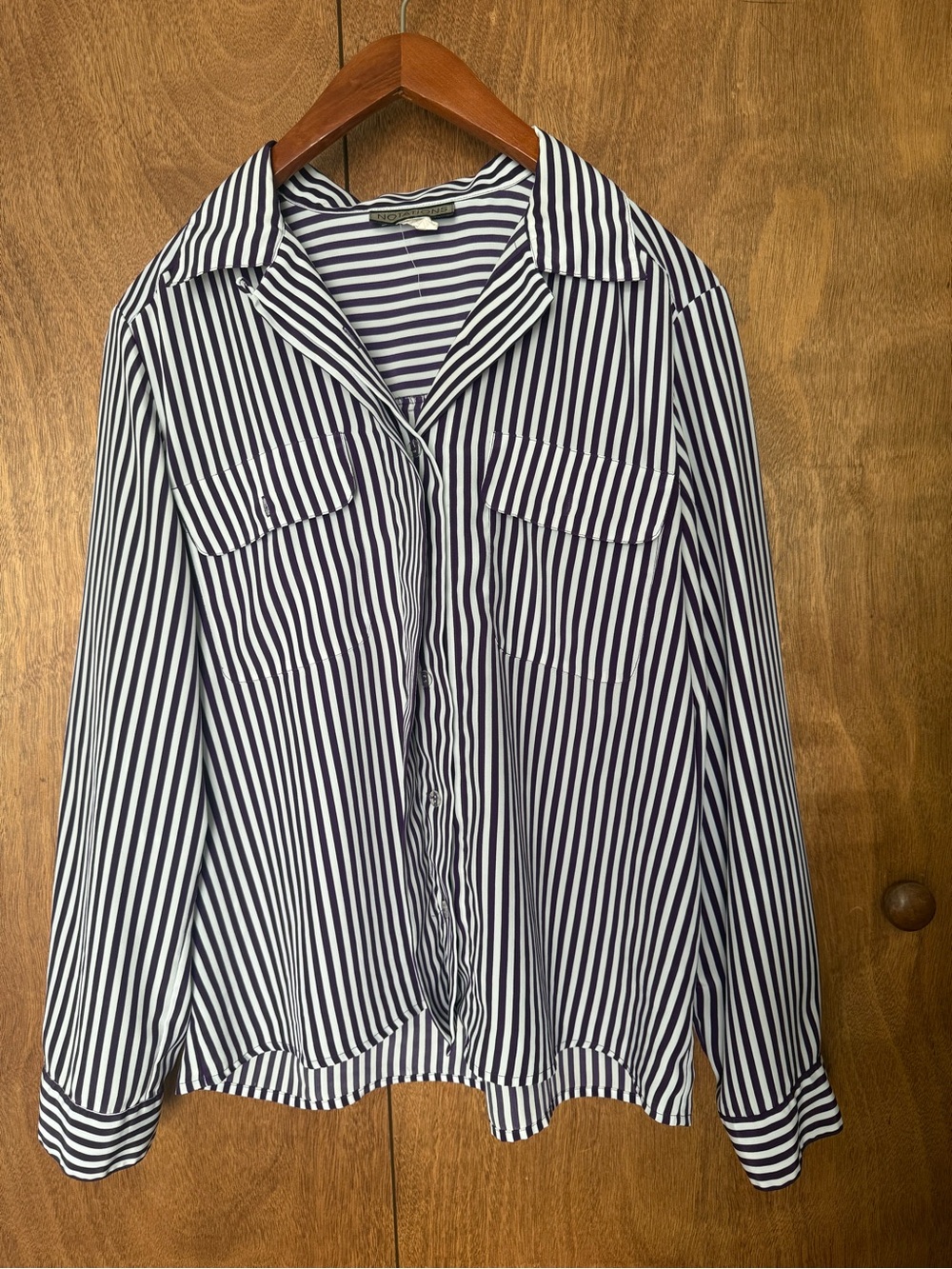Notations purple and White Striped Button-Down Shirt